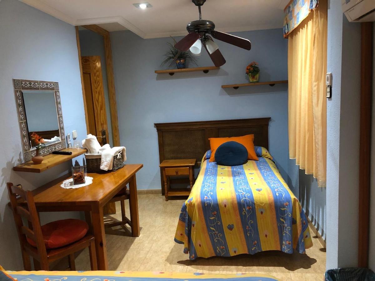 Chiki Hotell Peñíscola Exteriör bild