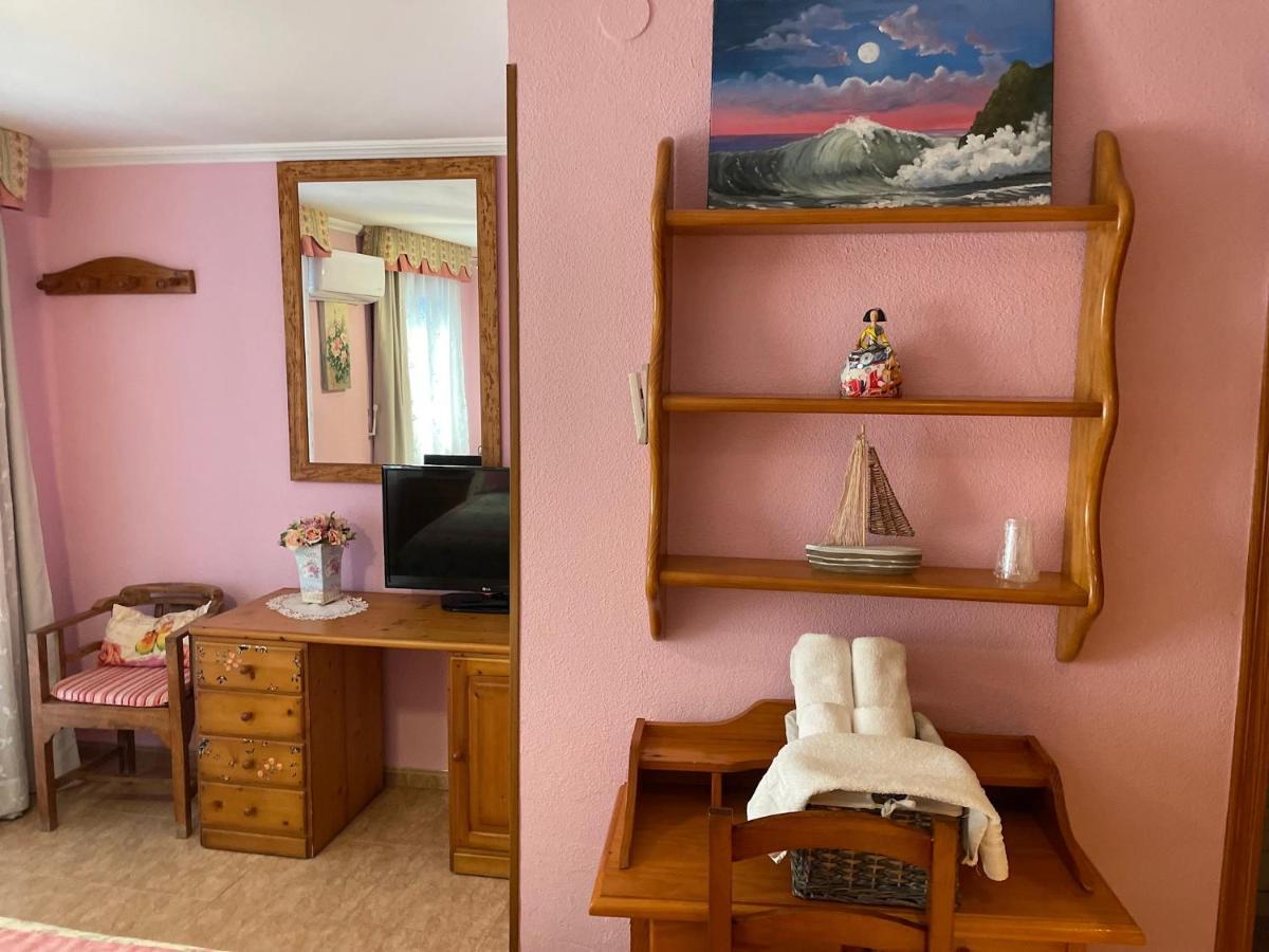 Chiki Hotell Peñíscola Exteriör bild