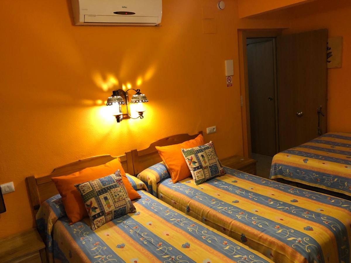 Chiki Hotell Peñíscola Exteriör bild