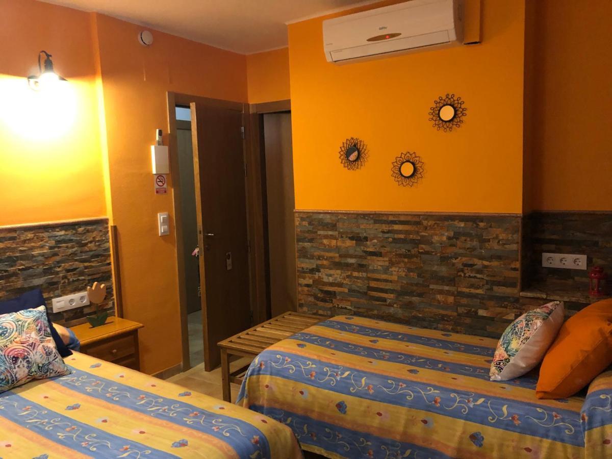 Chiki Hotell Peñíscola Exteriör bild
